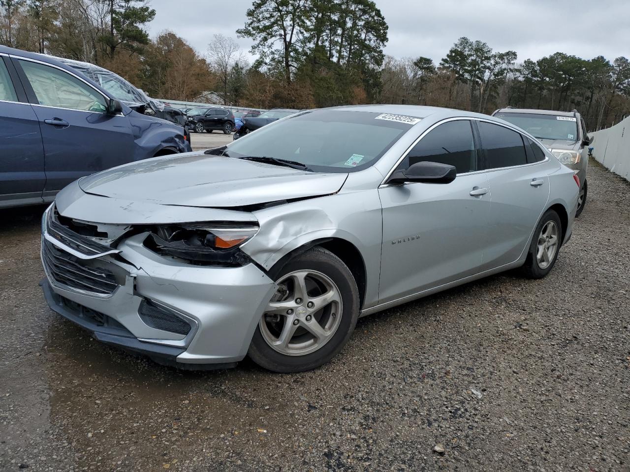 2016 Chevrolet Malibu - Image 1