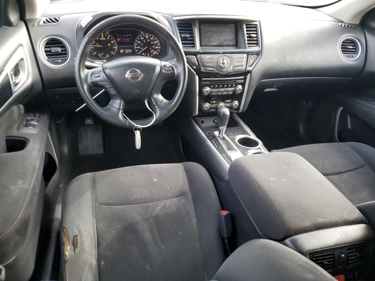 2015 Nissan Pathfinder - Image 8