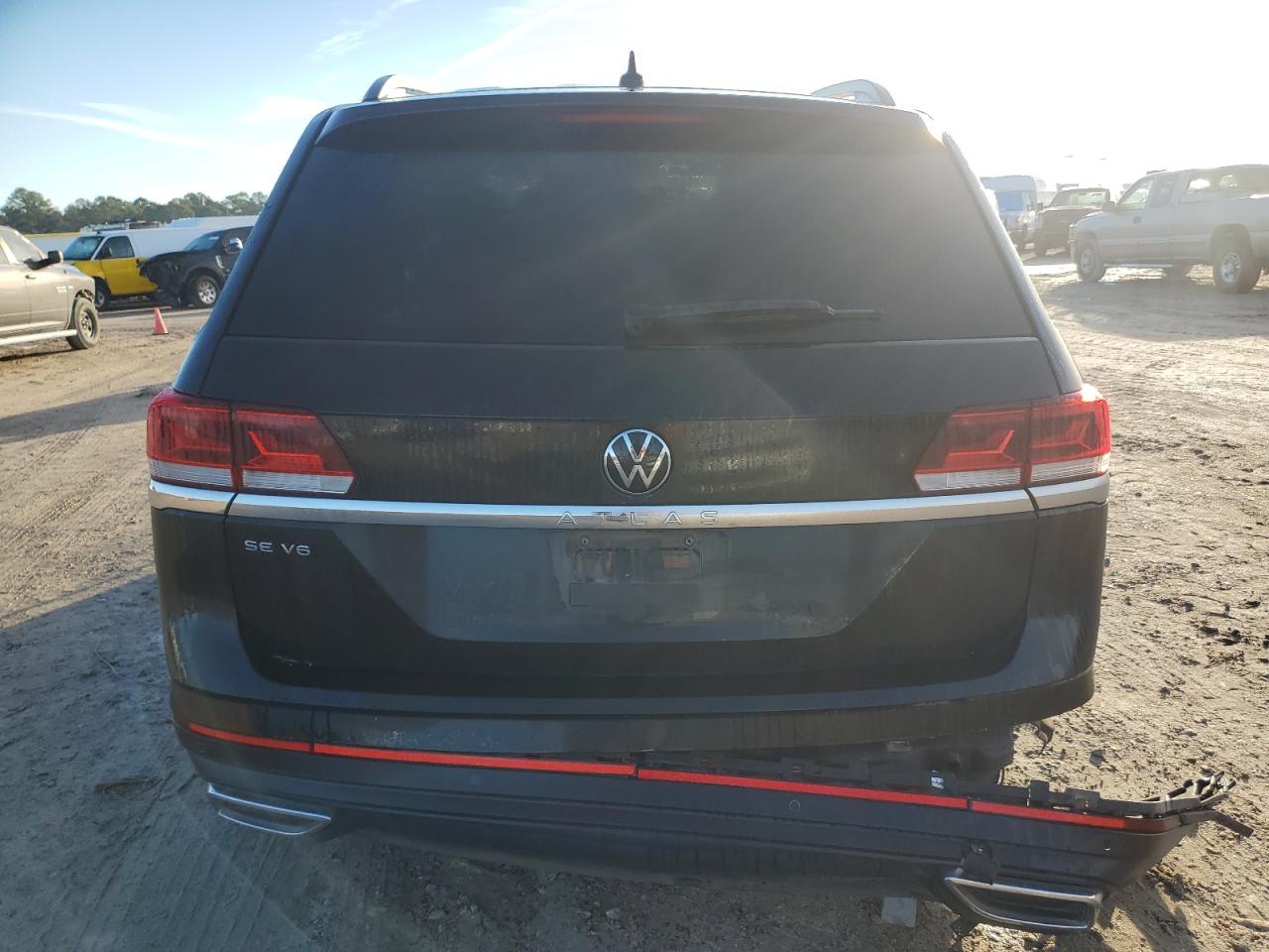 2021 Volkswagen Atlas - Image 6