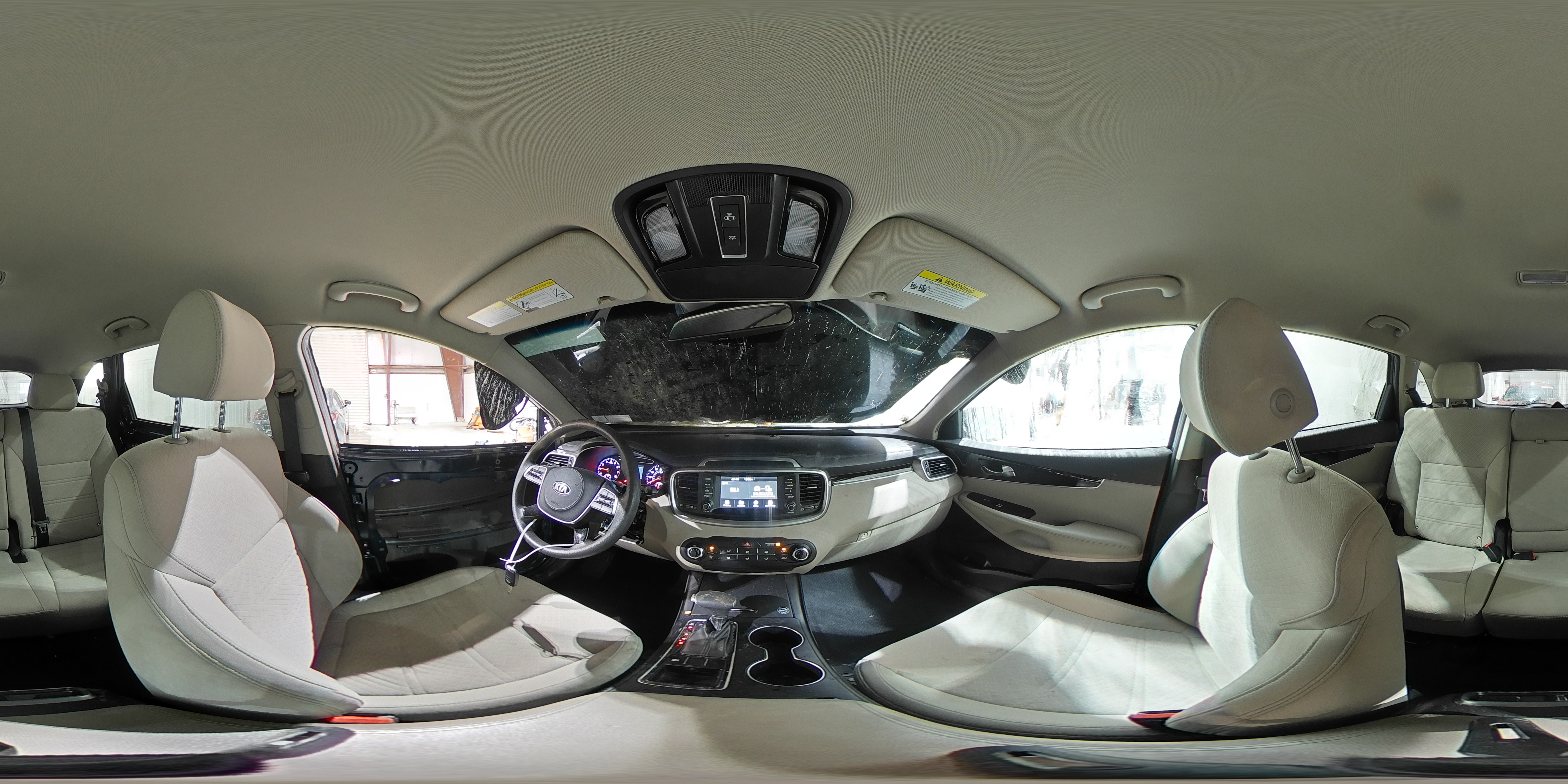 2019 Kia Sorento - Image 16
