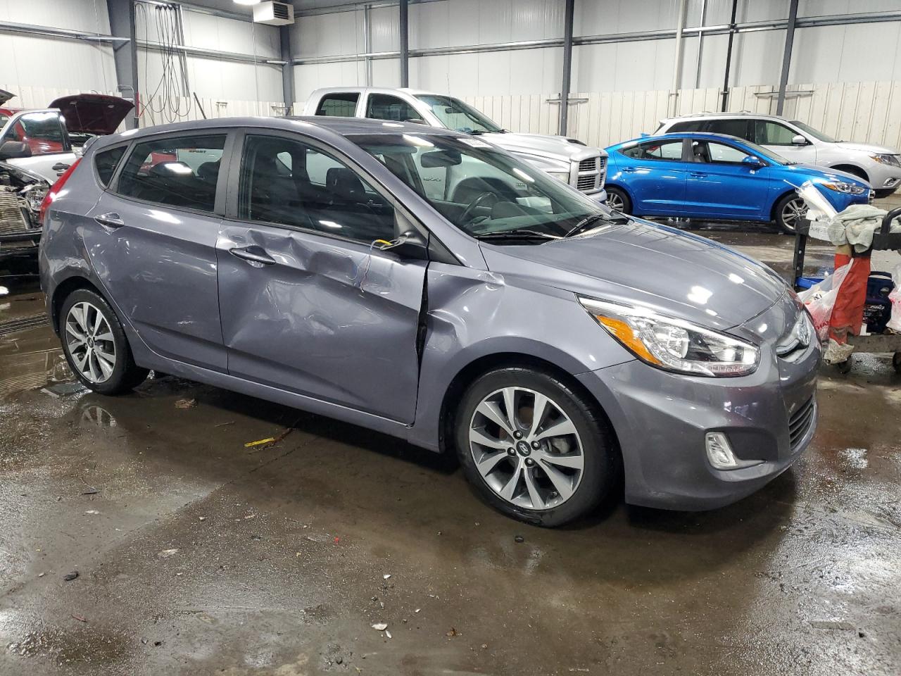 2017 Hyundai Accent - Image 4