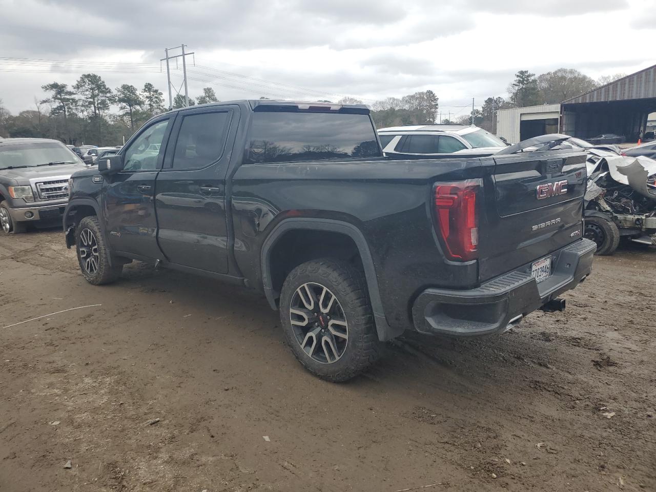 2021 GMC Sierra - Image 2