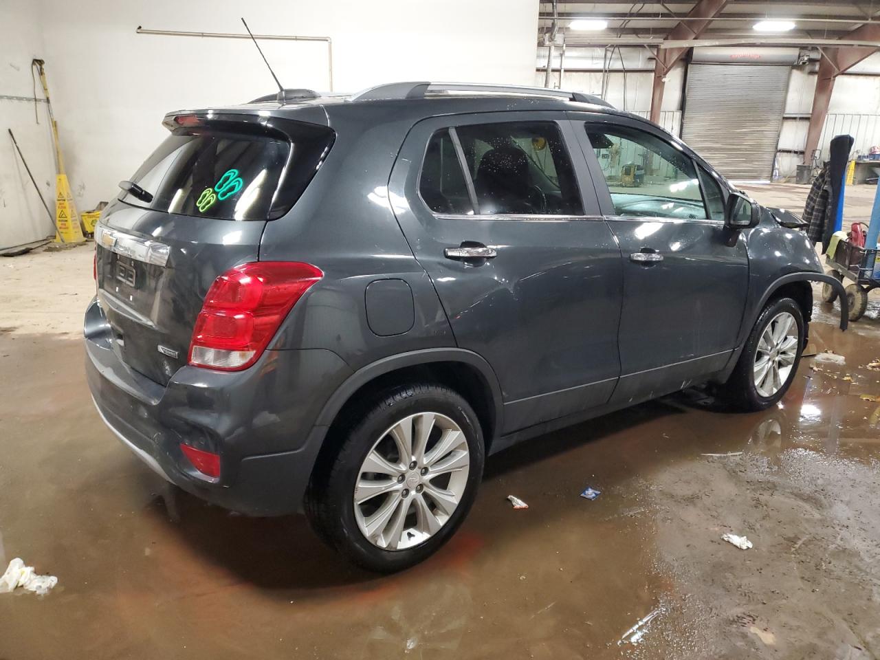 2018 Chevrolet Trax - Image 3