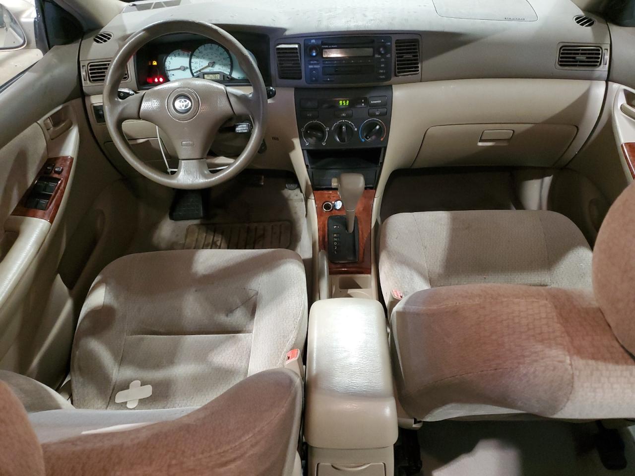 2004 Toyota Corolla - Image 8