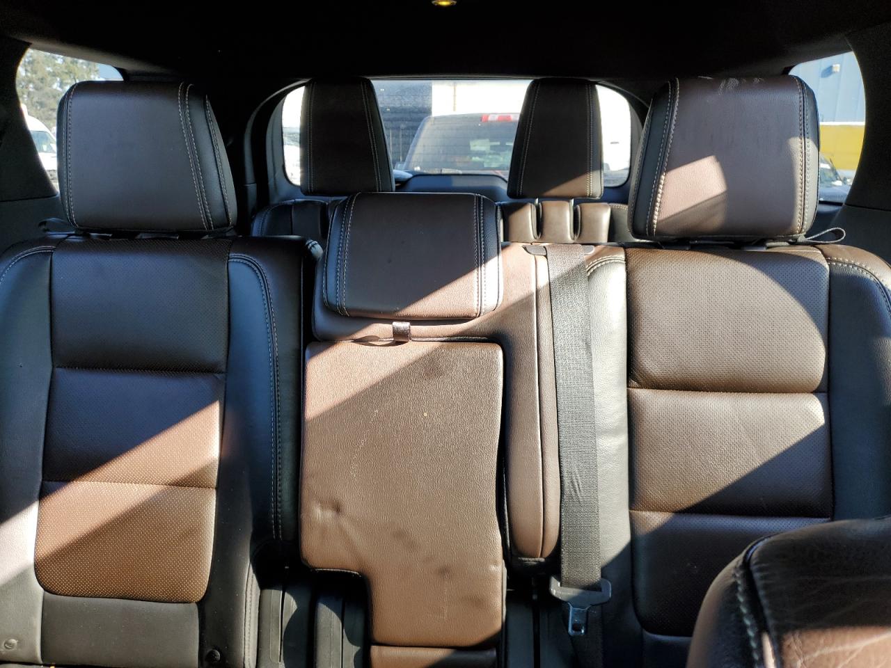 2013 Ford Explorer - Image 10