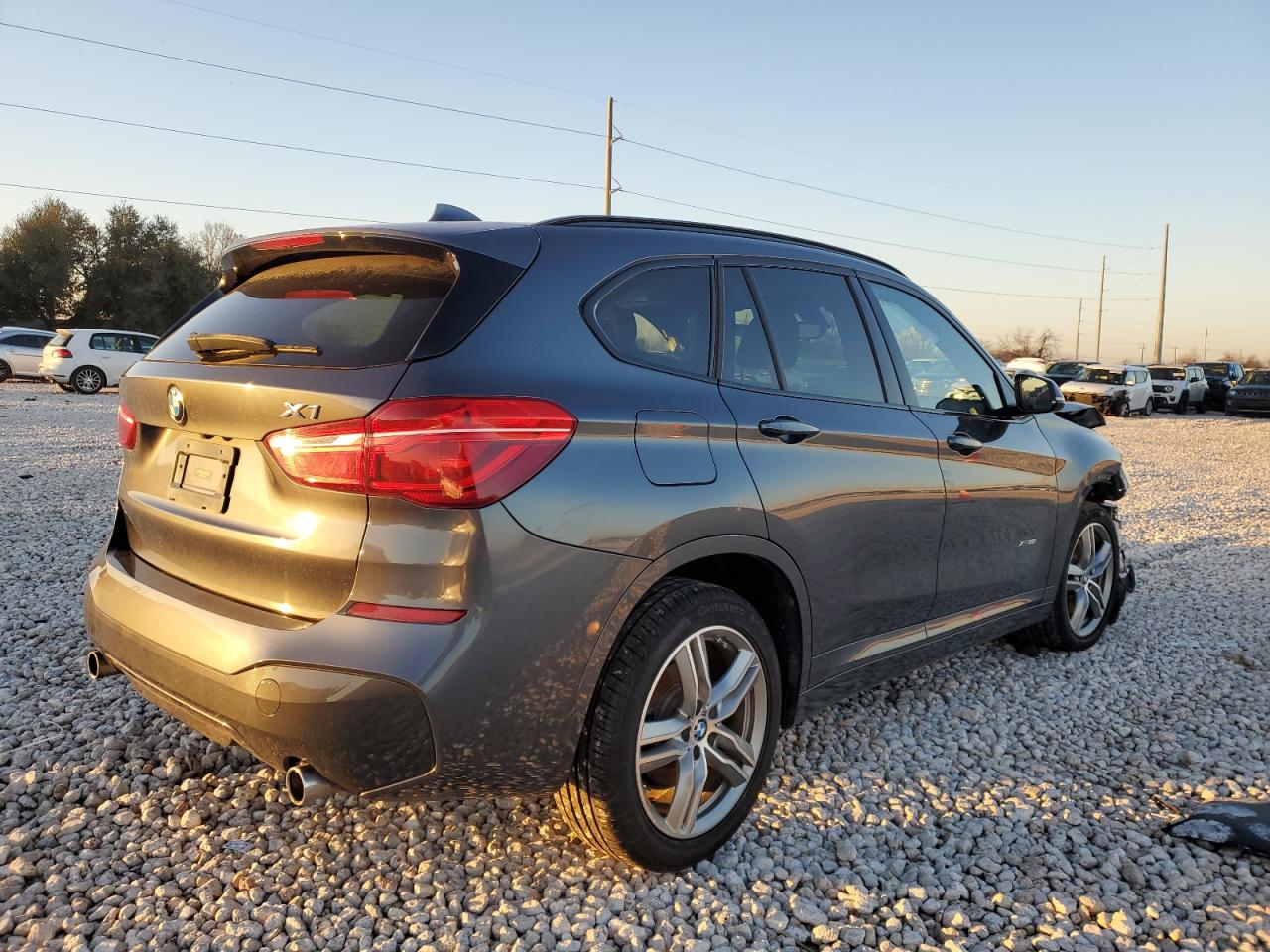 2018 BMW X1 - Image 3