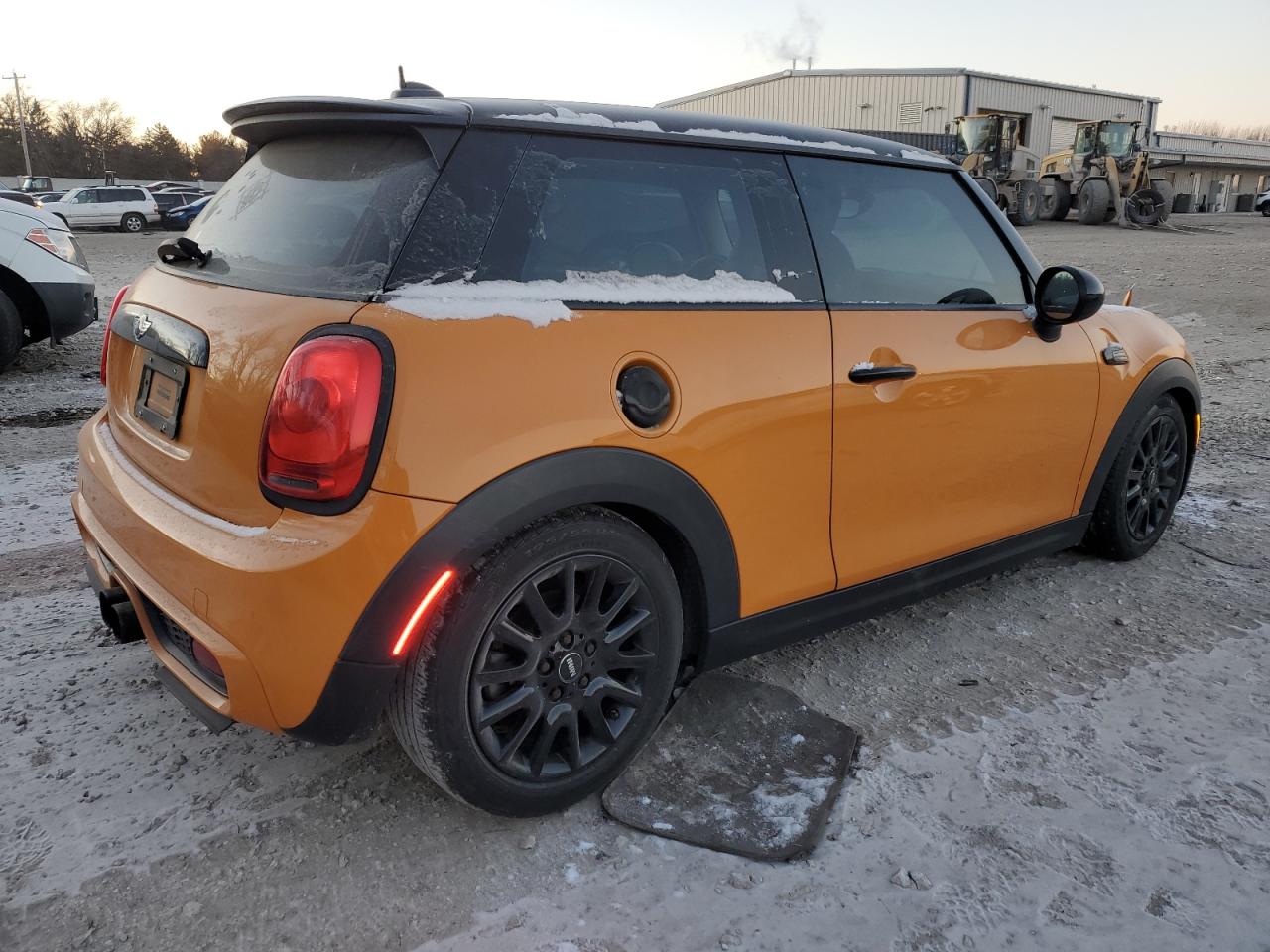 VIN WMWXP7C55F2A40906 2015 MINI COOPER no.3