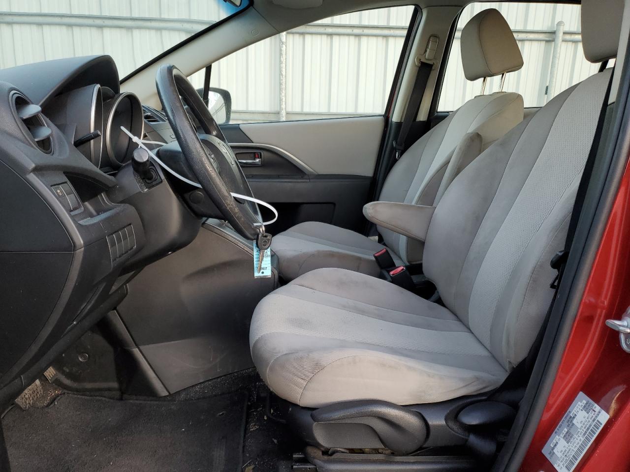 2013 Mazda 5 - Image 7