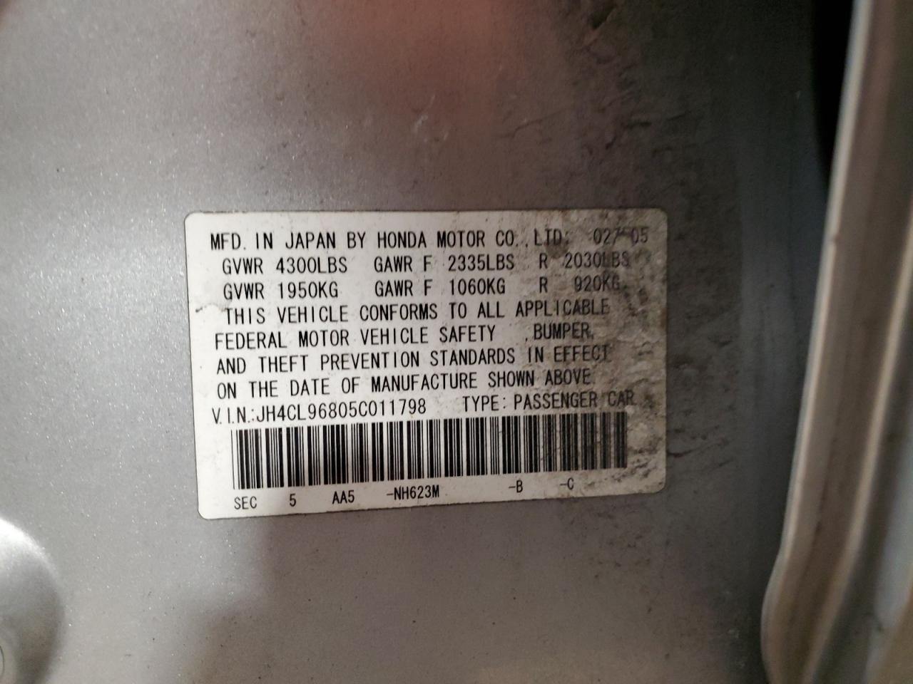 2005 Acura TSX - Image 12