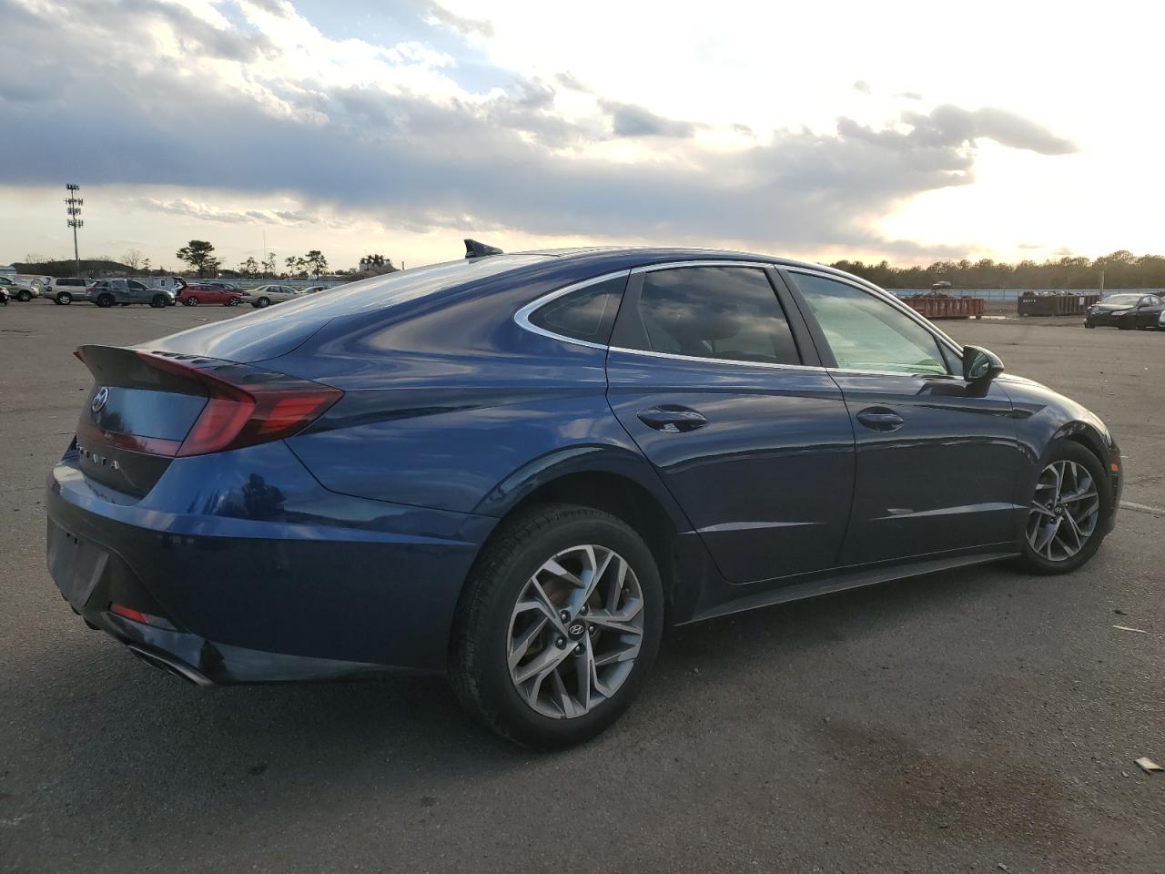 2020 Hyundai Sonata - Image 3