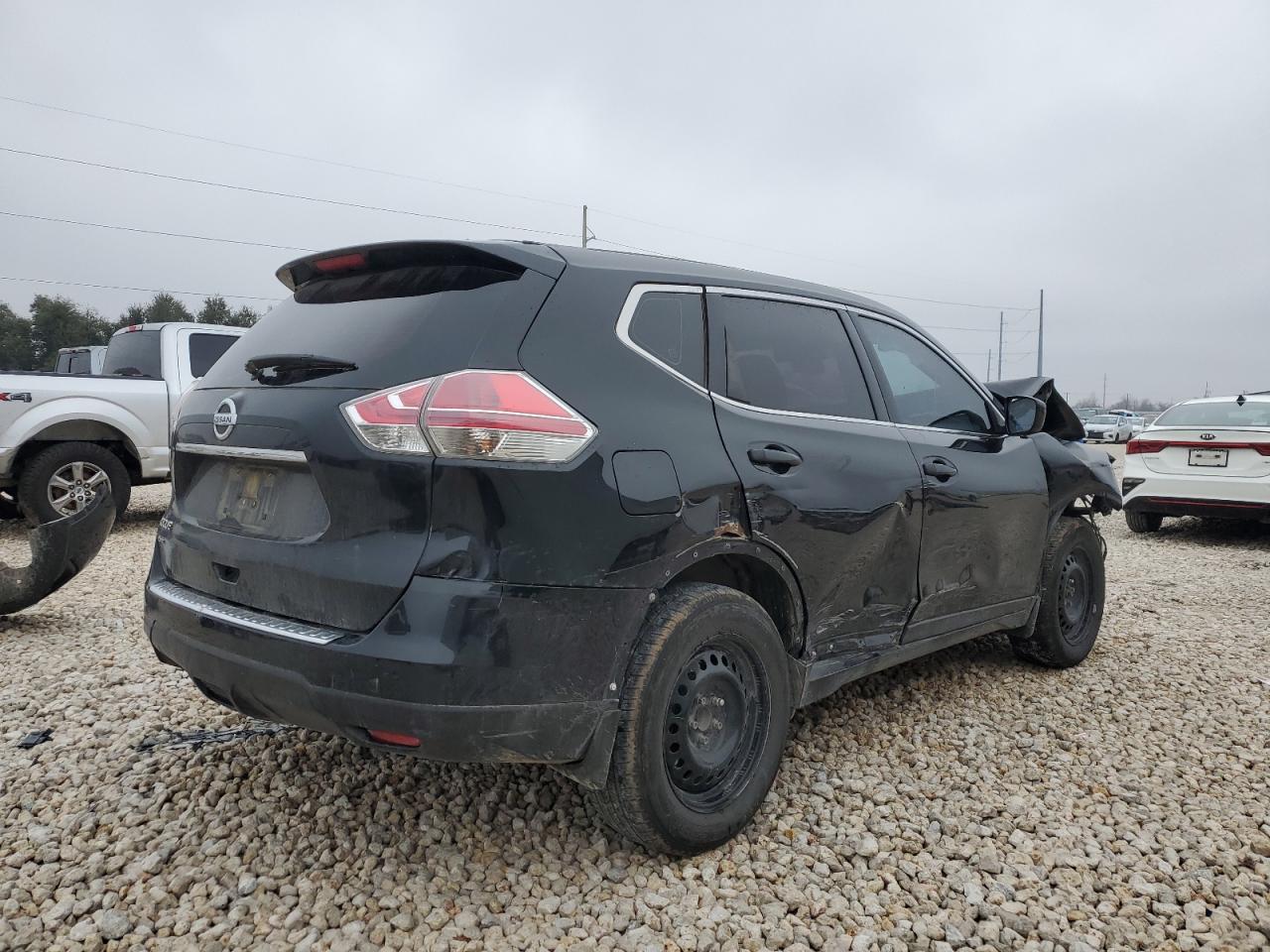 2016 Nissan Rogue - Image 3