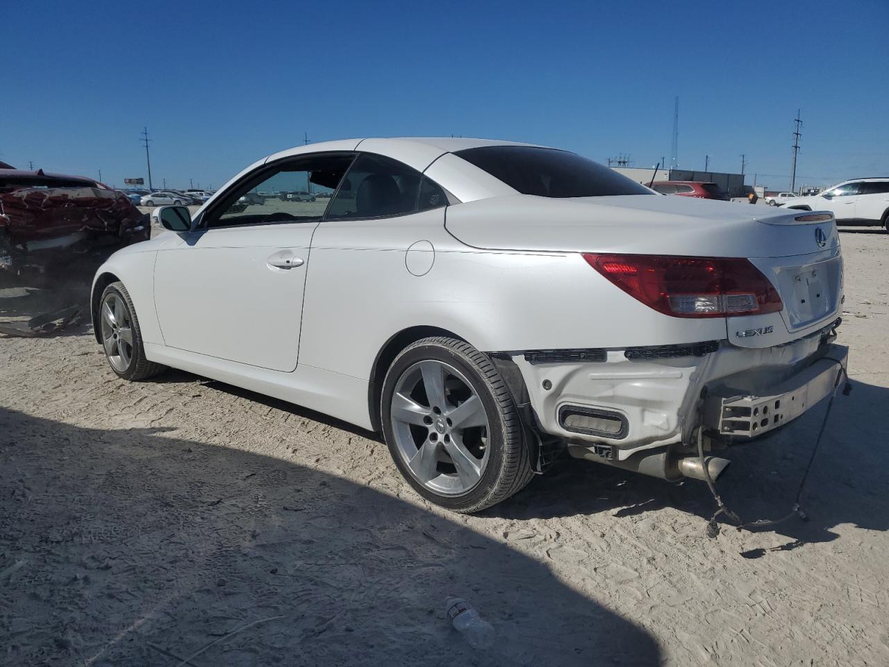 2010 Lexus IS - Image 2