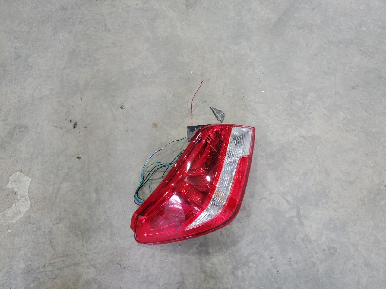 2019 Mitsubishi Mirage - Image 14