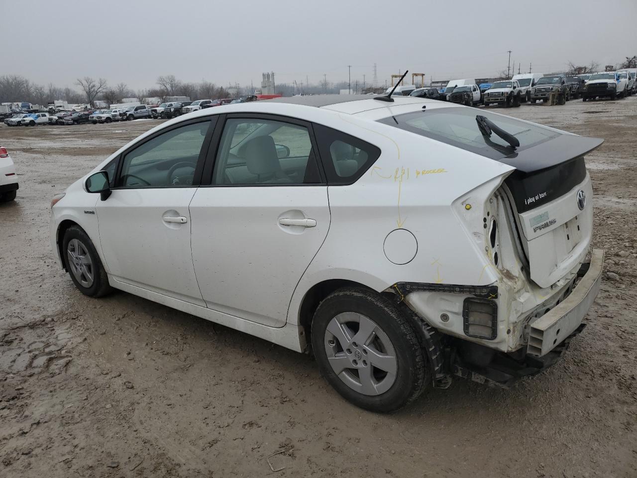 2010 Toyota Prius - Image 2