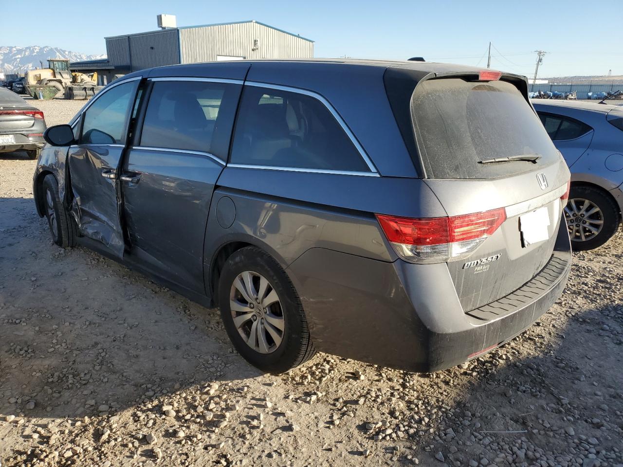 2014 Honda Odyssey - Image 2