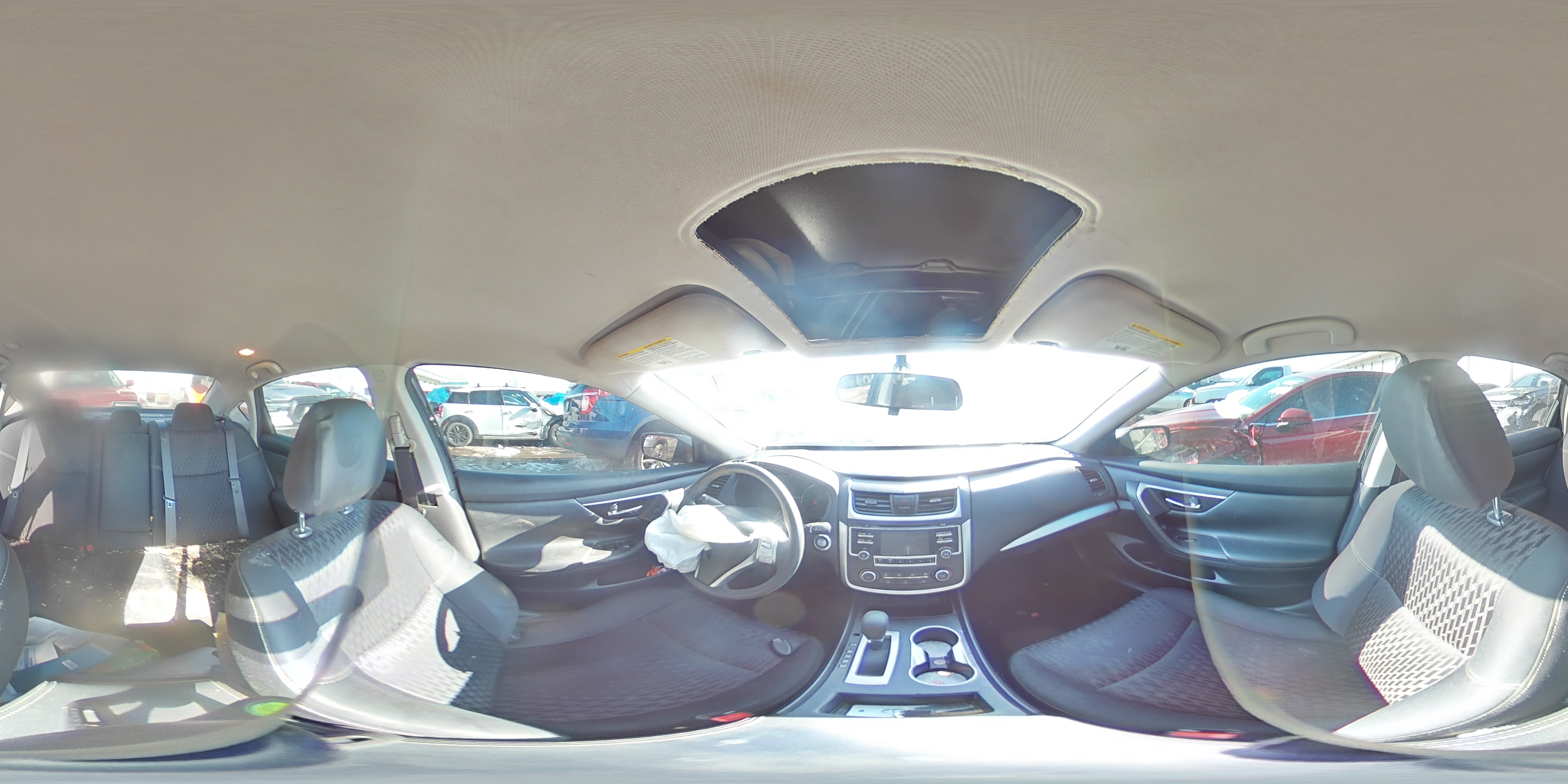 2017 Nissan Altima - Image 12