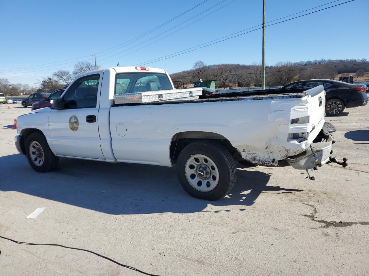 2007 GMC Sierra - Image 2