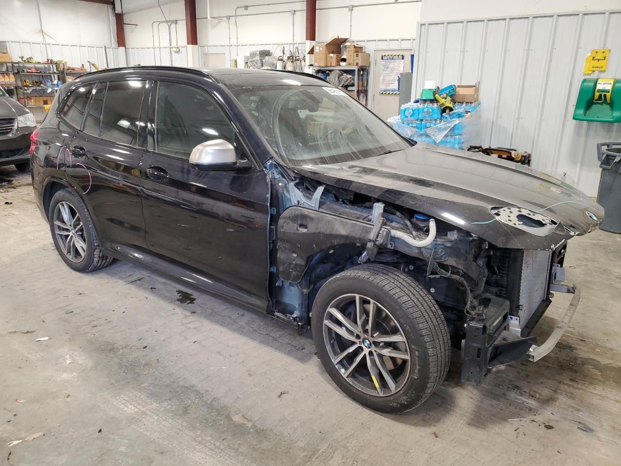 5UXTS3C51J0Y98477 BMW X3 2018. Фото: 3