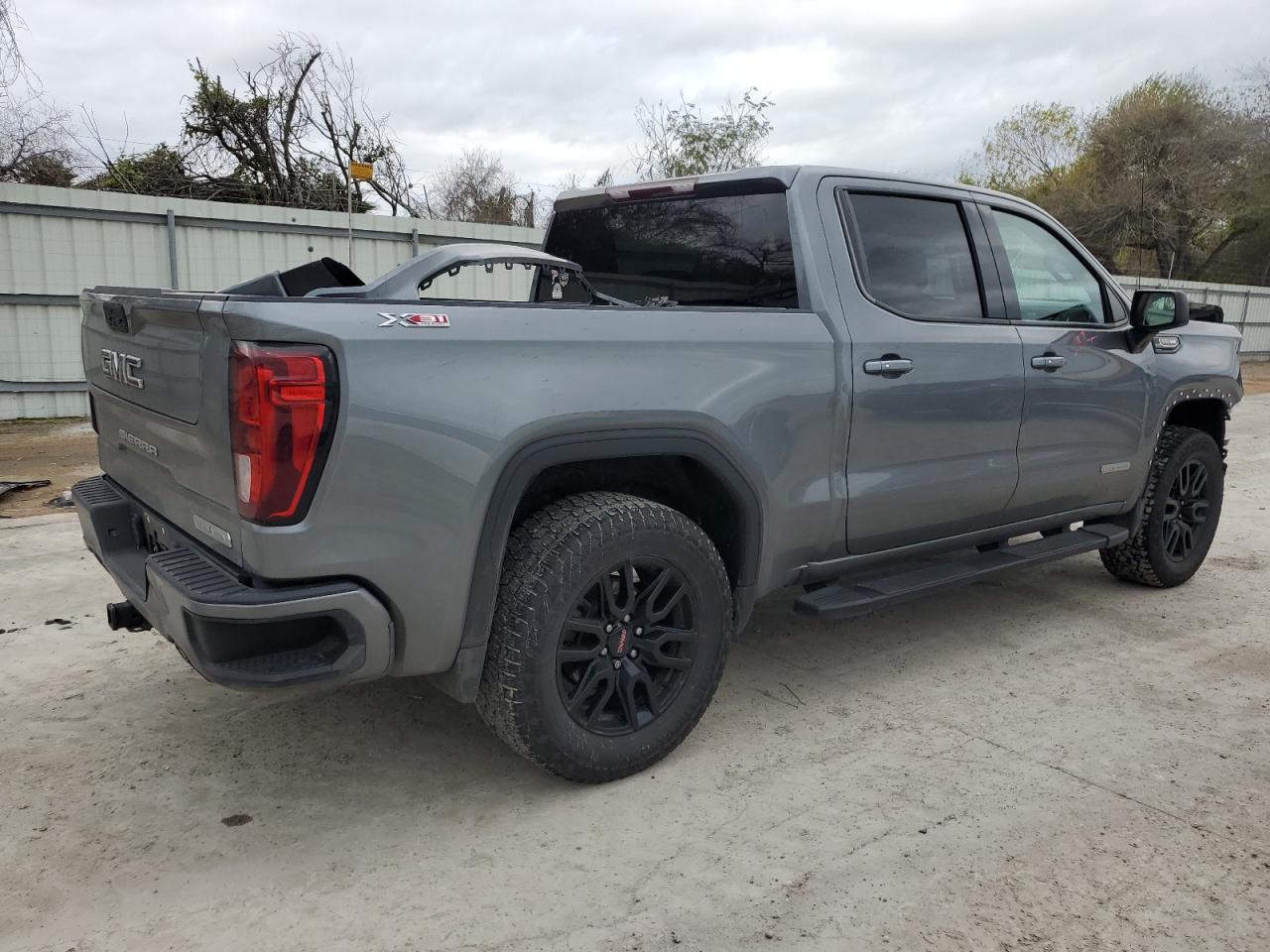 2021 GMC Sierra - Image 3