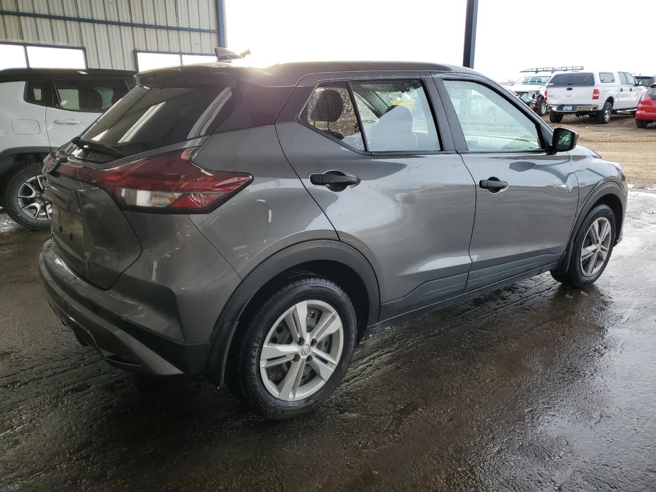 2021 Nissan Kicks - Image 3