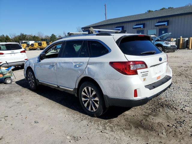  SUBARU OUTBACK 2017 Biały