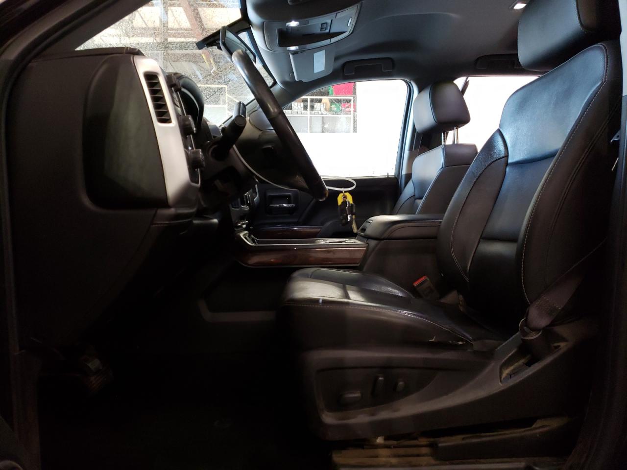 2017 GMC Sierra - Image 7