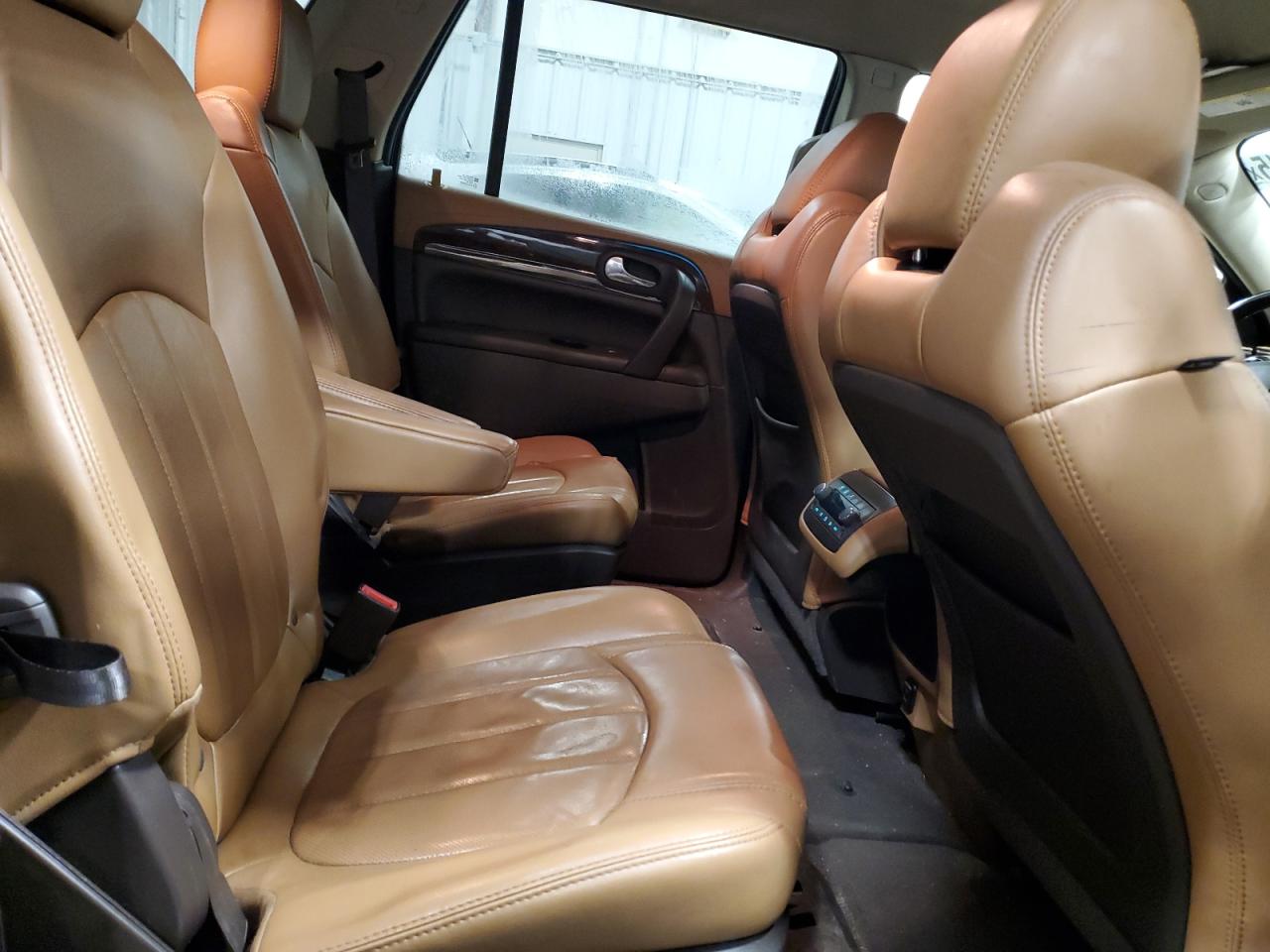 2015 Buick Enclave - Image 11