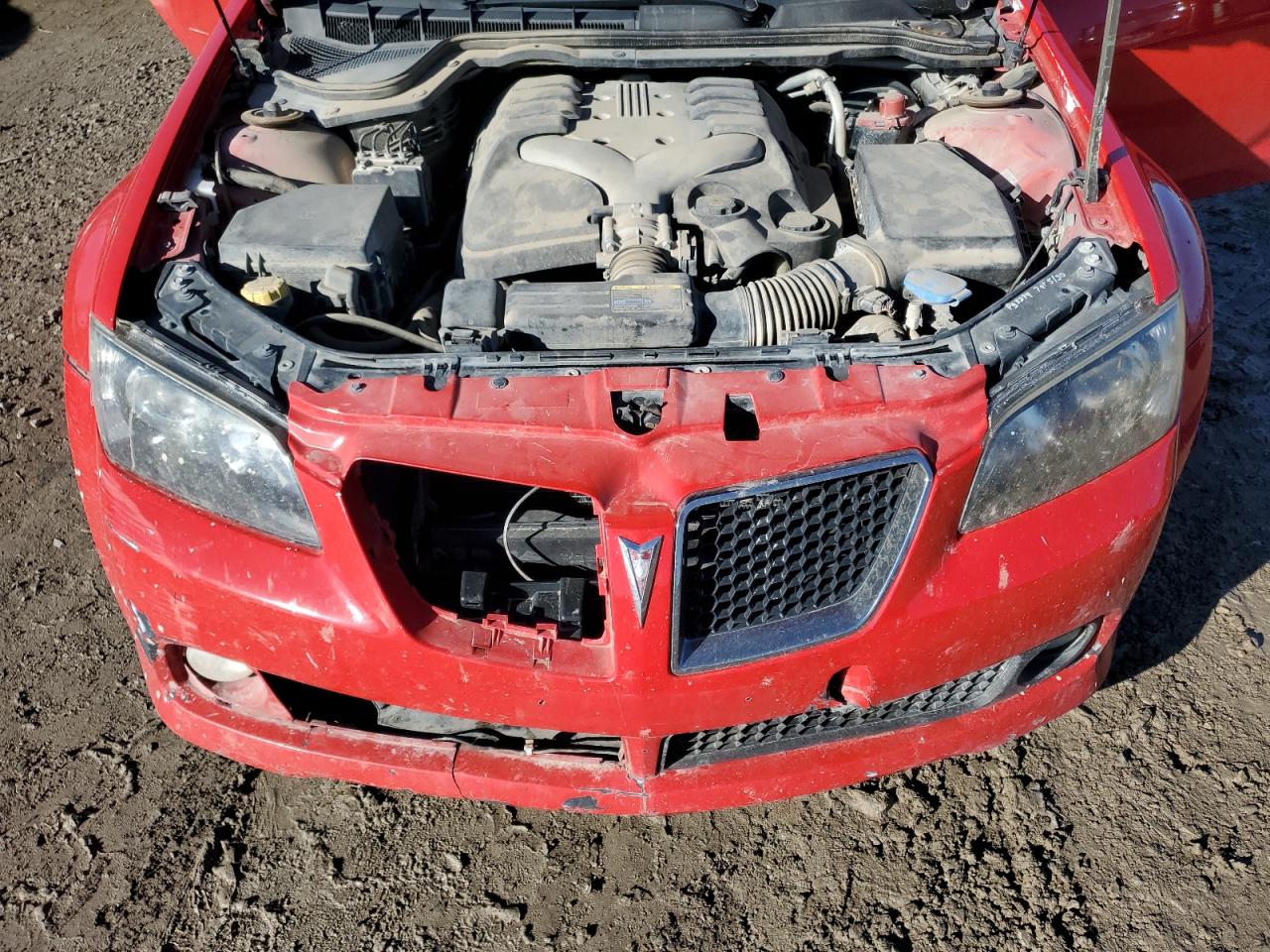 2009 Pontiac G8 - Image 11