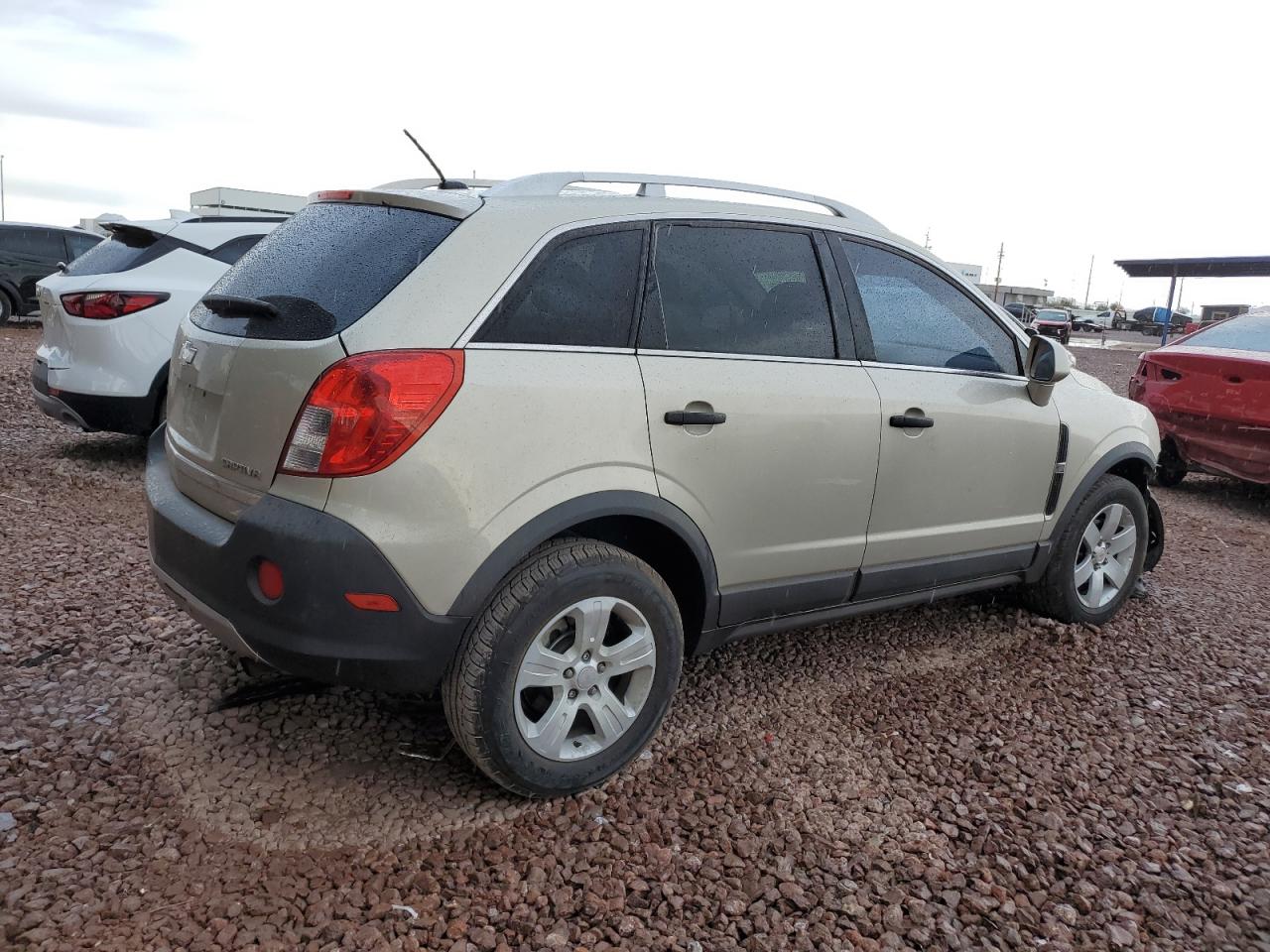 2013 Chevrolet Captiva - Image 3