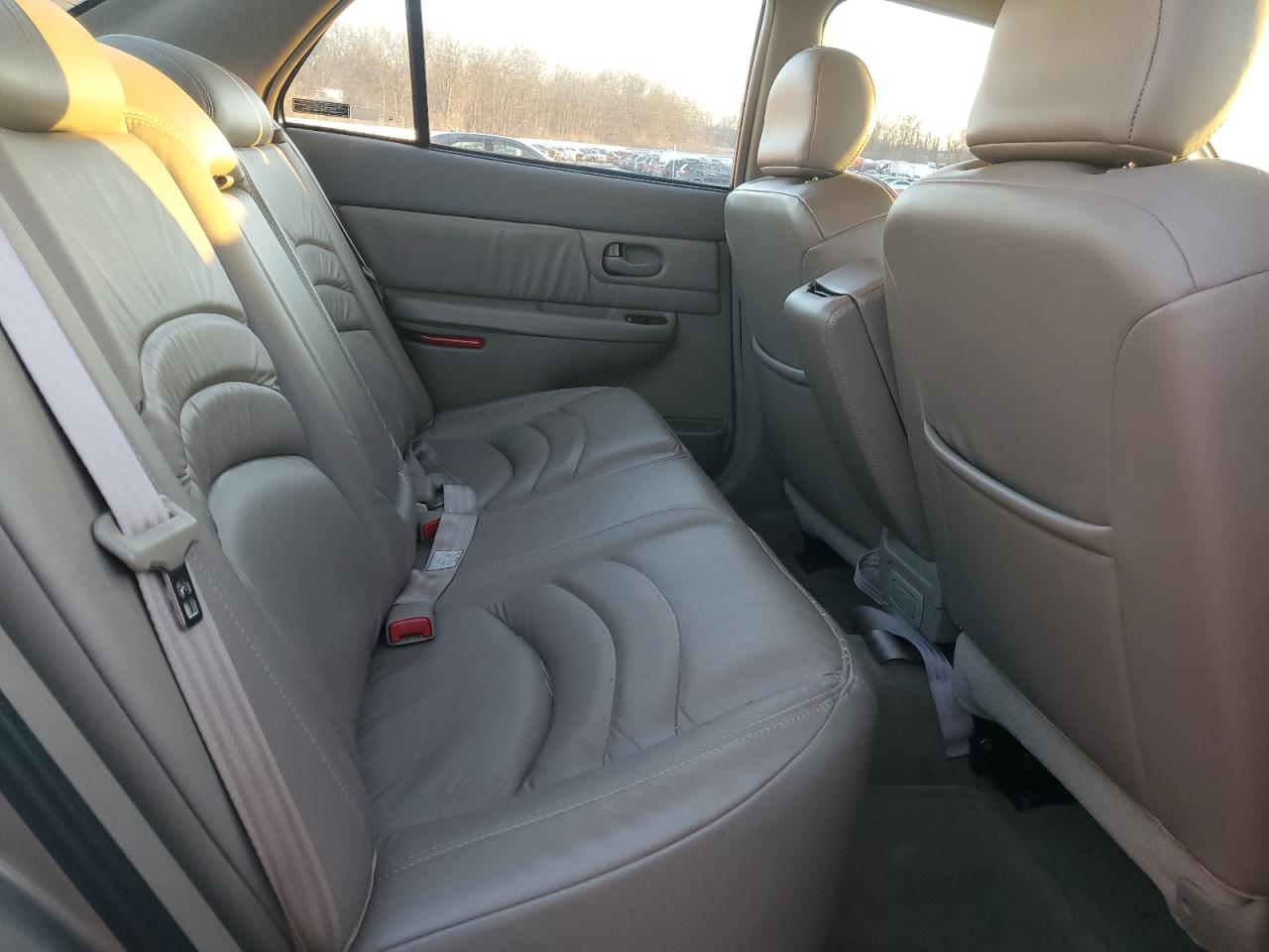 2000 Buick Century - Image 10