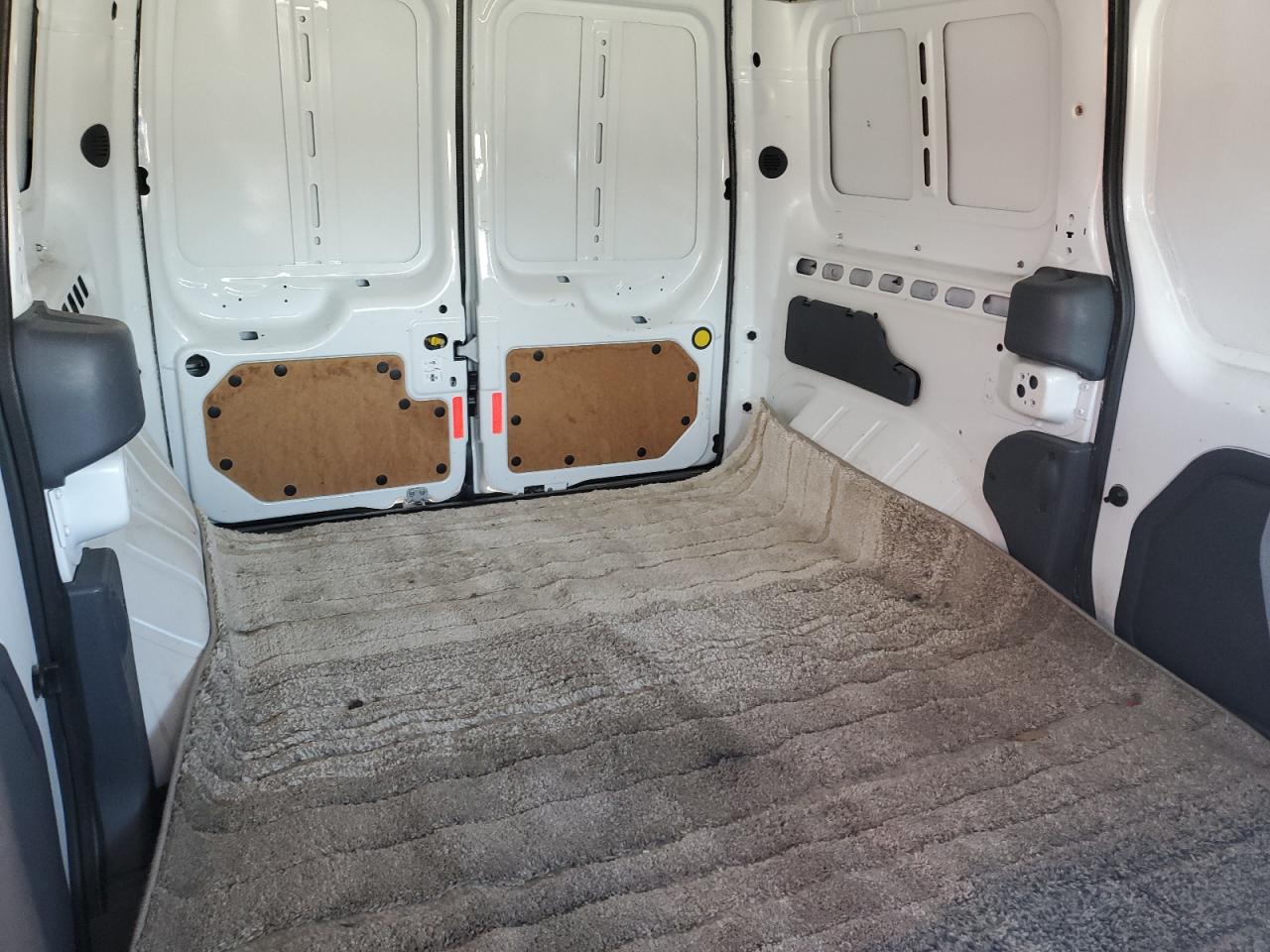 2011 Ford Transit - Image 11