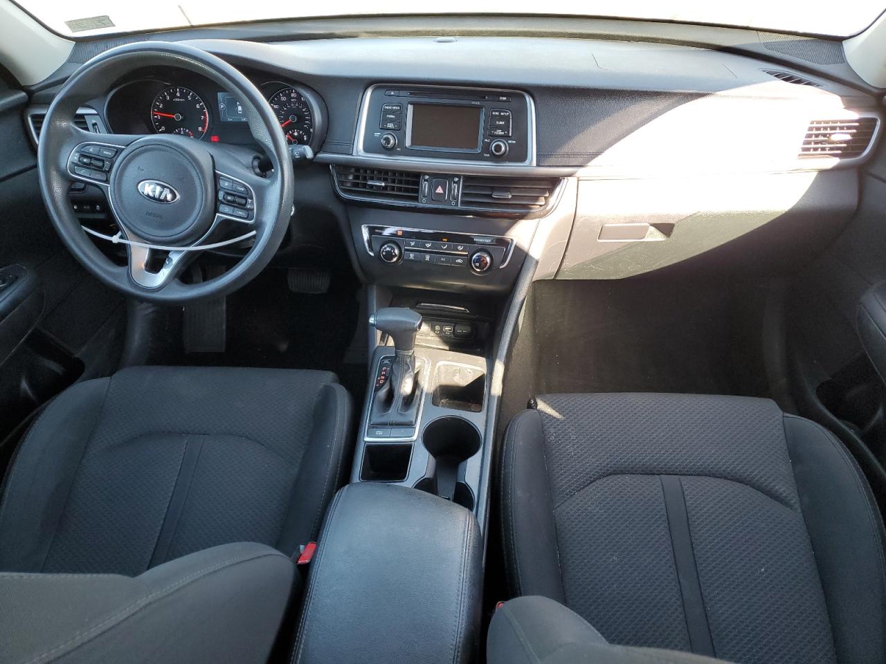 2016 Kia Optima - Image 8