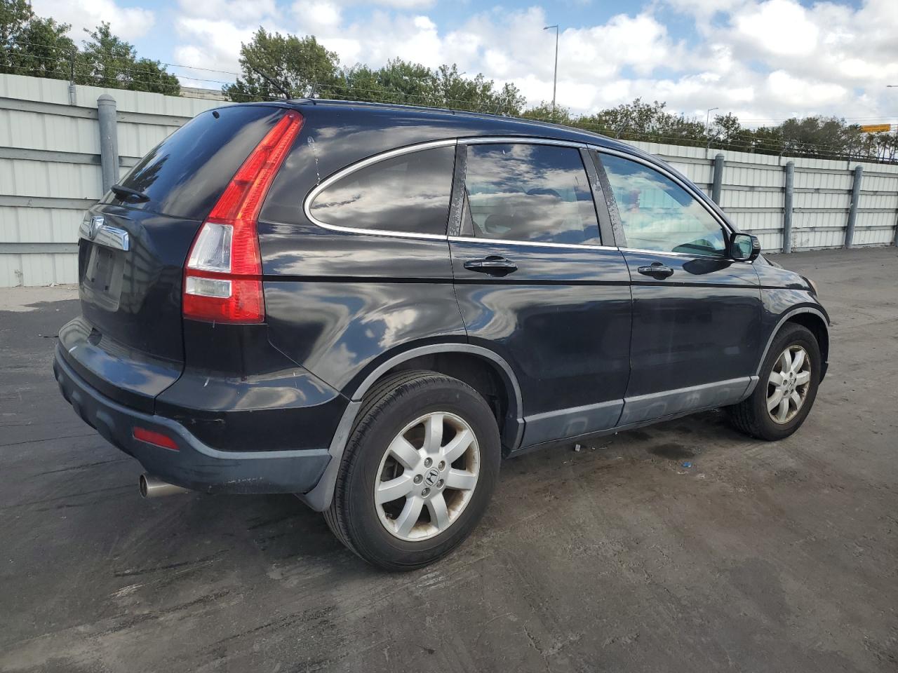 2009 Honda CR-V - Image 3