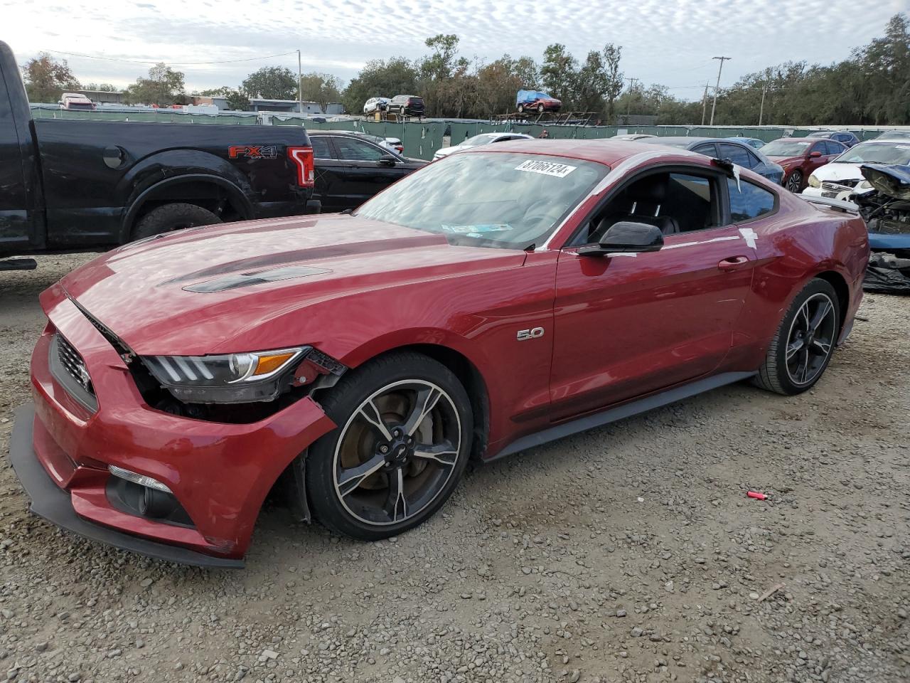 VIN 1FA6P8CF6H5276031 2017 FORD MUSTANG no.1