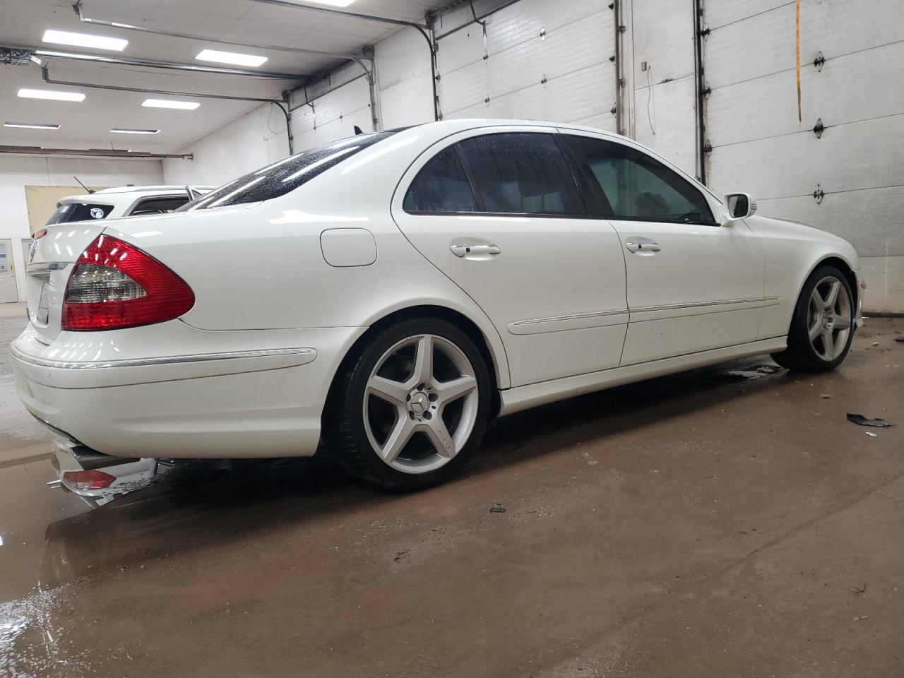 2009 Mercedes-Benz E-klasse - Image 3