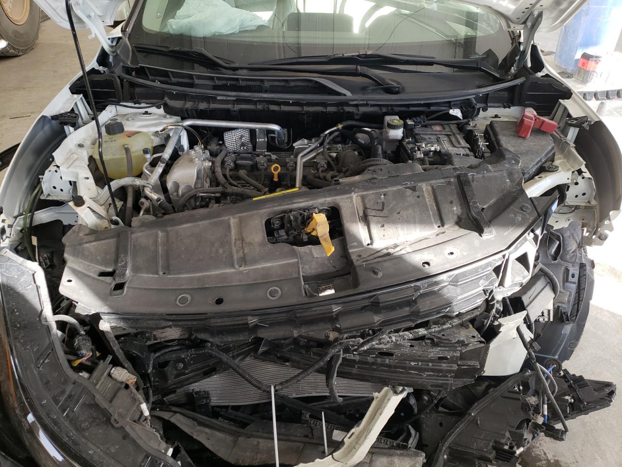 2021 Nissan Rogue - Image 13