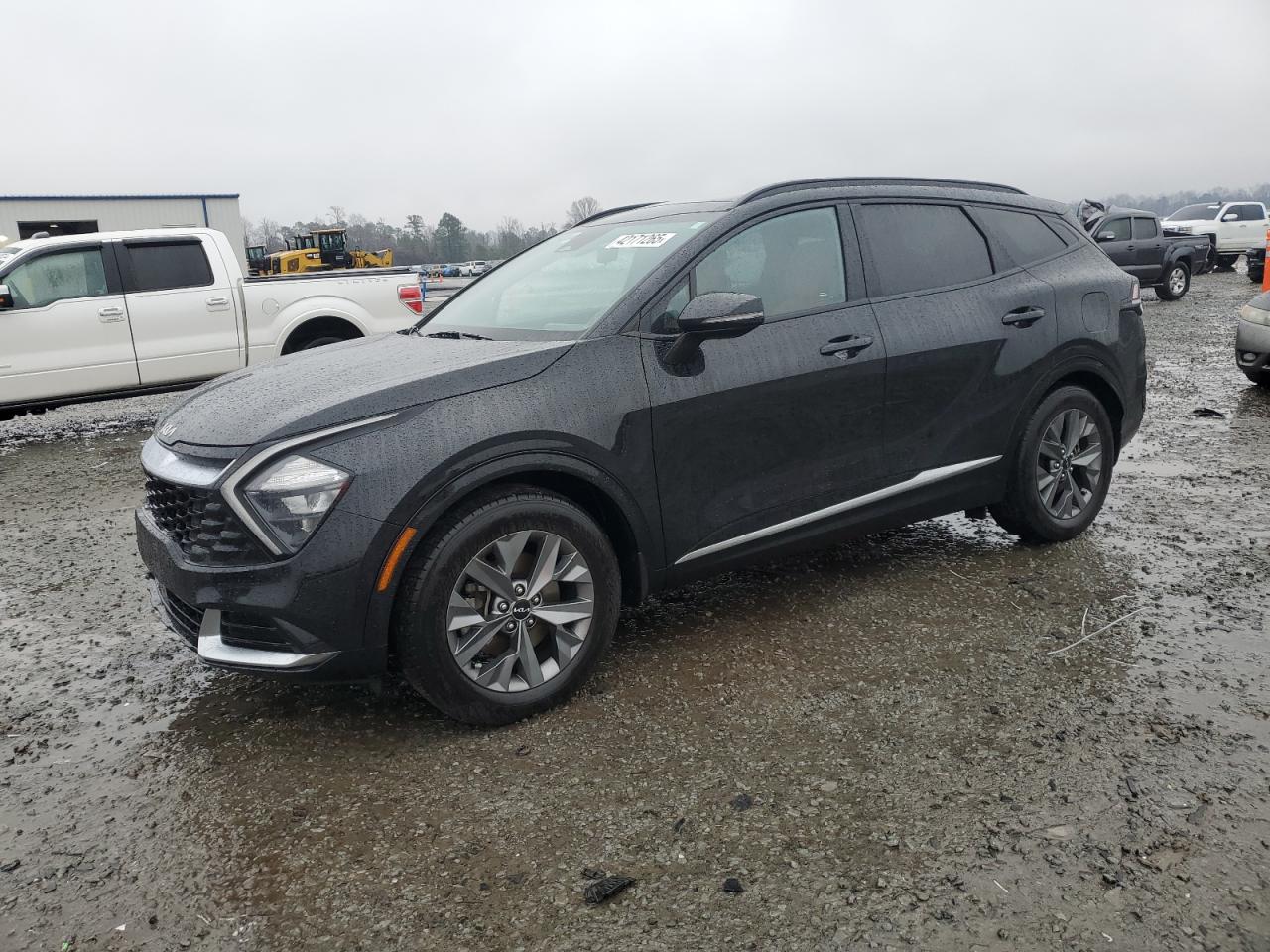 2023 Kia Sportage - Image 1