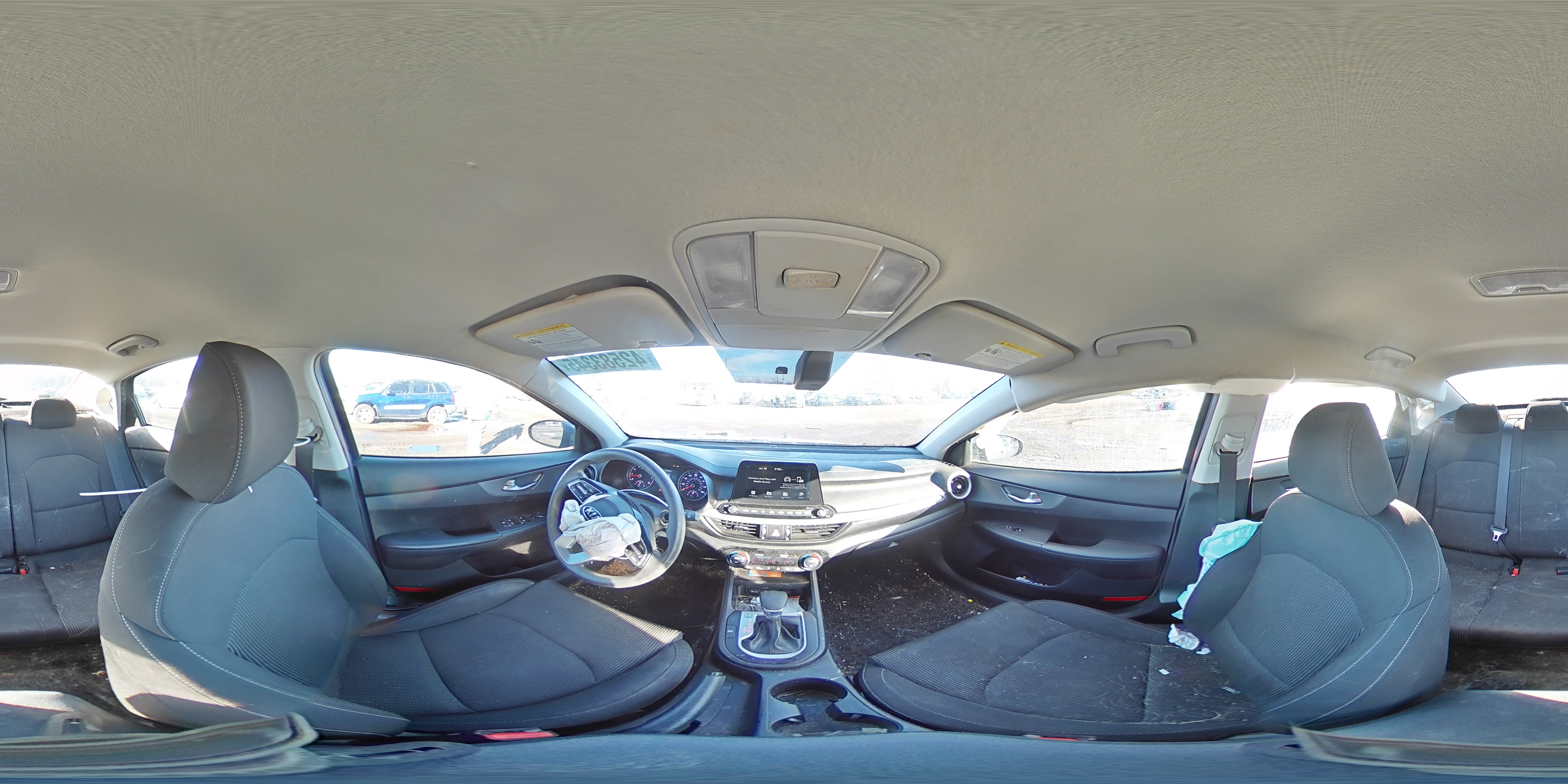 2019 Kia Forte - Image 13
