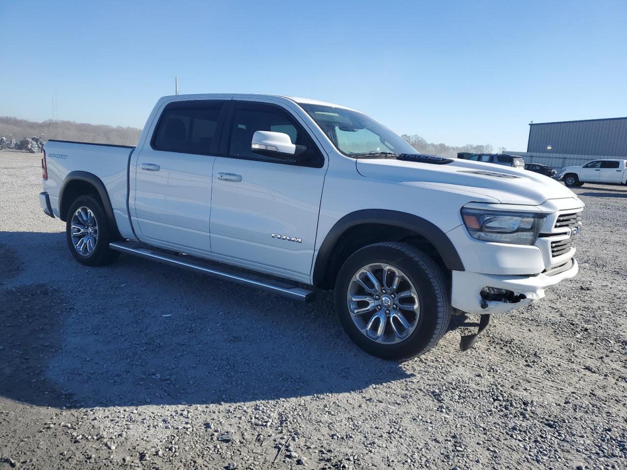 2021 RAM 1500 - Image 4