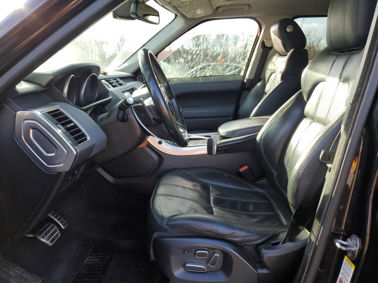 2014 Land Rover Range Rover - Image 7