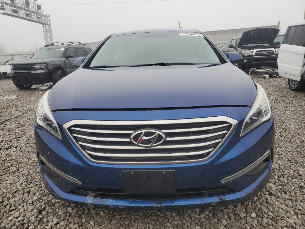 2015 Hyundai Sonata - Image 5