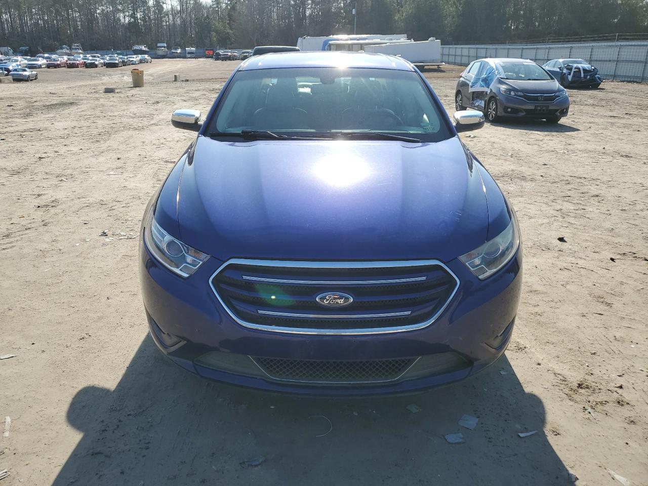2013 Ford Taurus - Image 5