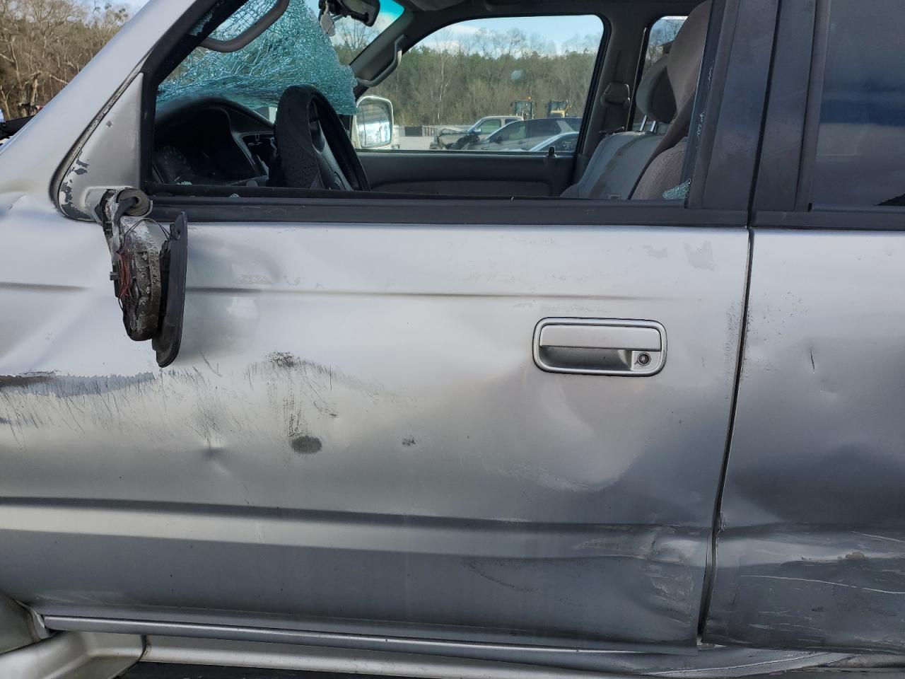 2001 Toyota 4Runner - Image 7