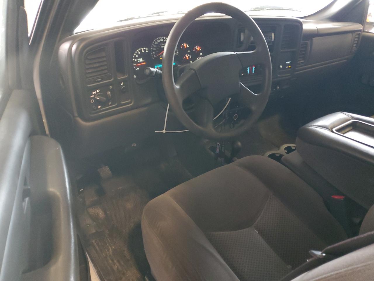 2007 Chevrolet Silverado K2500 Heavy Duty VIN: 1GCHK29U47E106933 Lot: 43829205