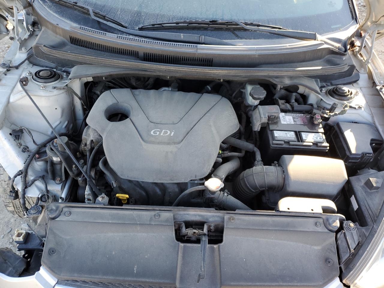 2012 Hyundai Veloster - Image 14