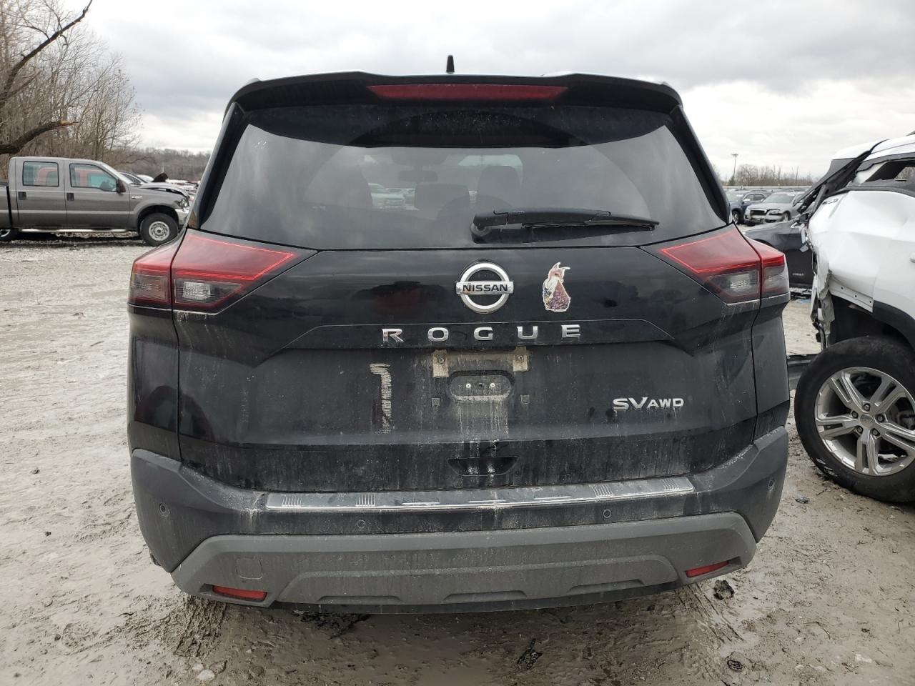 2021 Nissan Rogue - Image 6