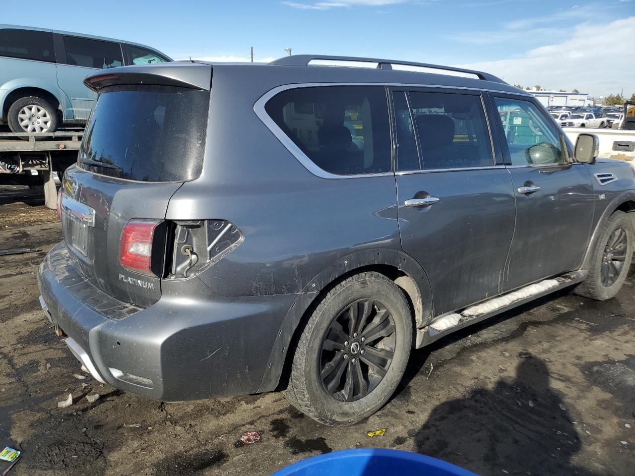 2017 Nissan Armada - Image 3