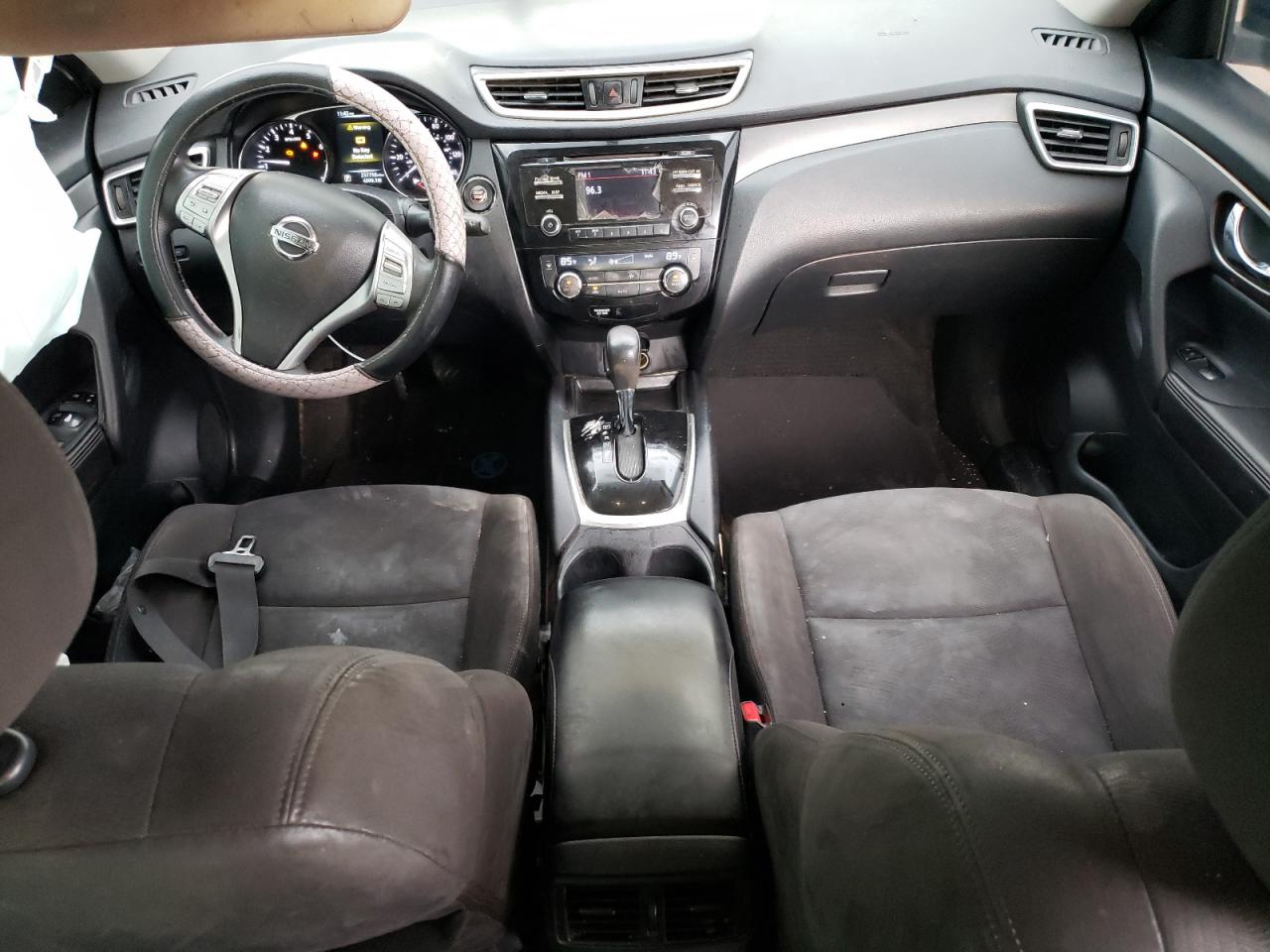2015 Nissan Rogue - Image 8