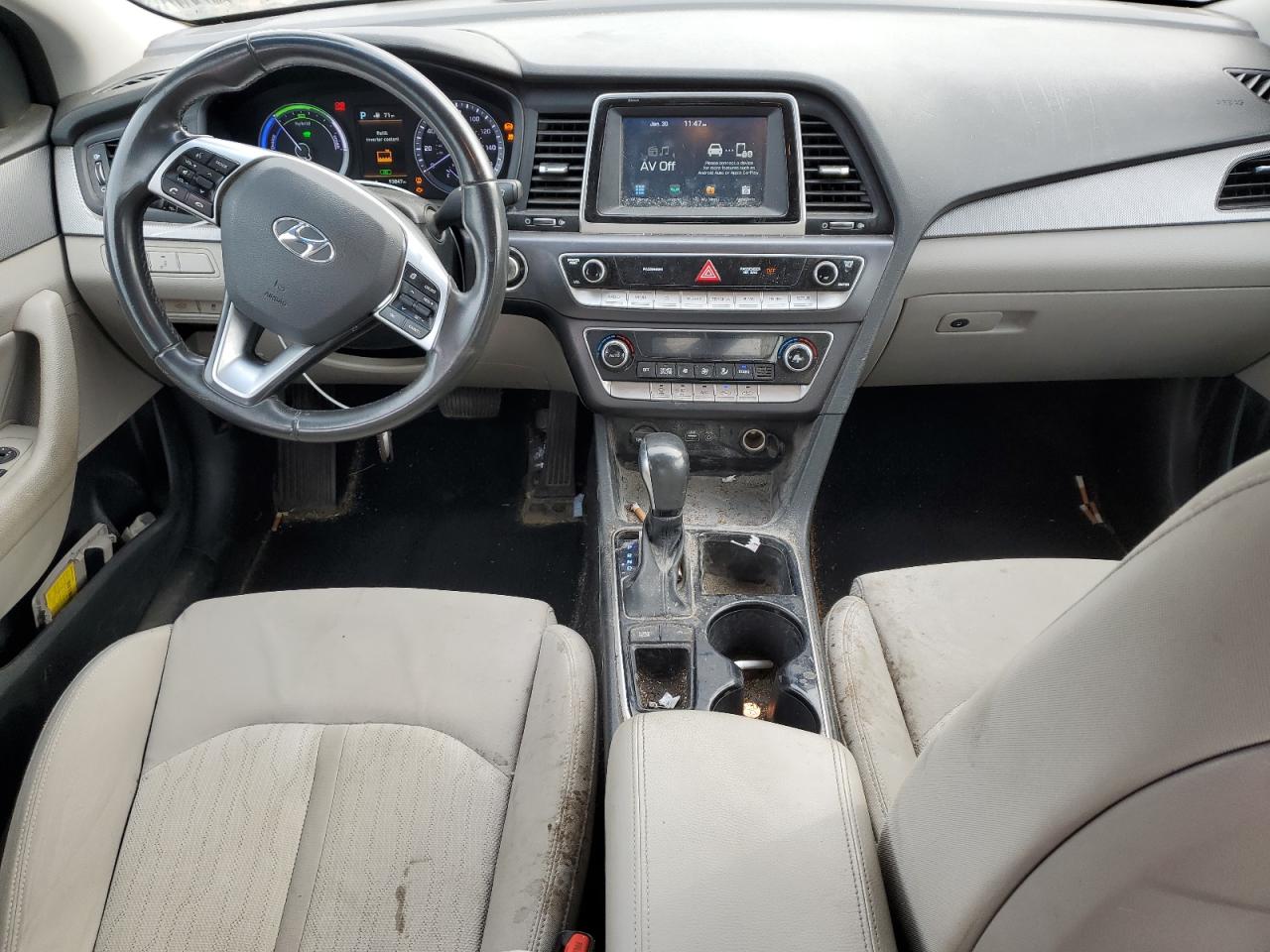 2018 Hyundai Sonata - Image 8