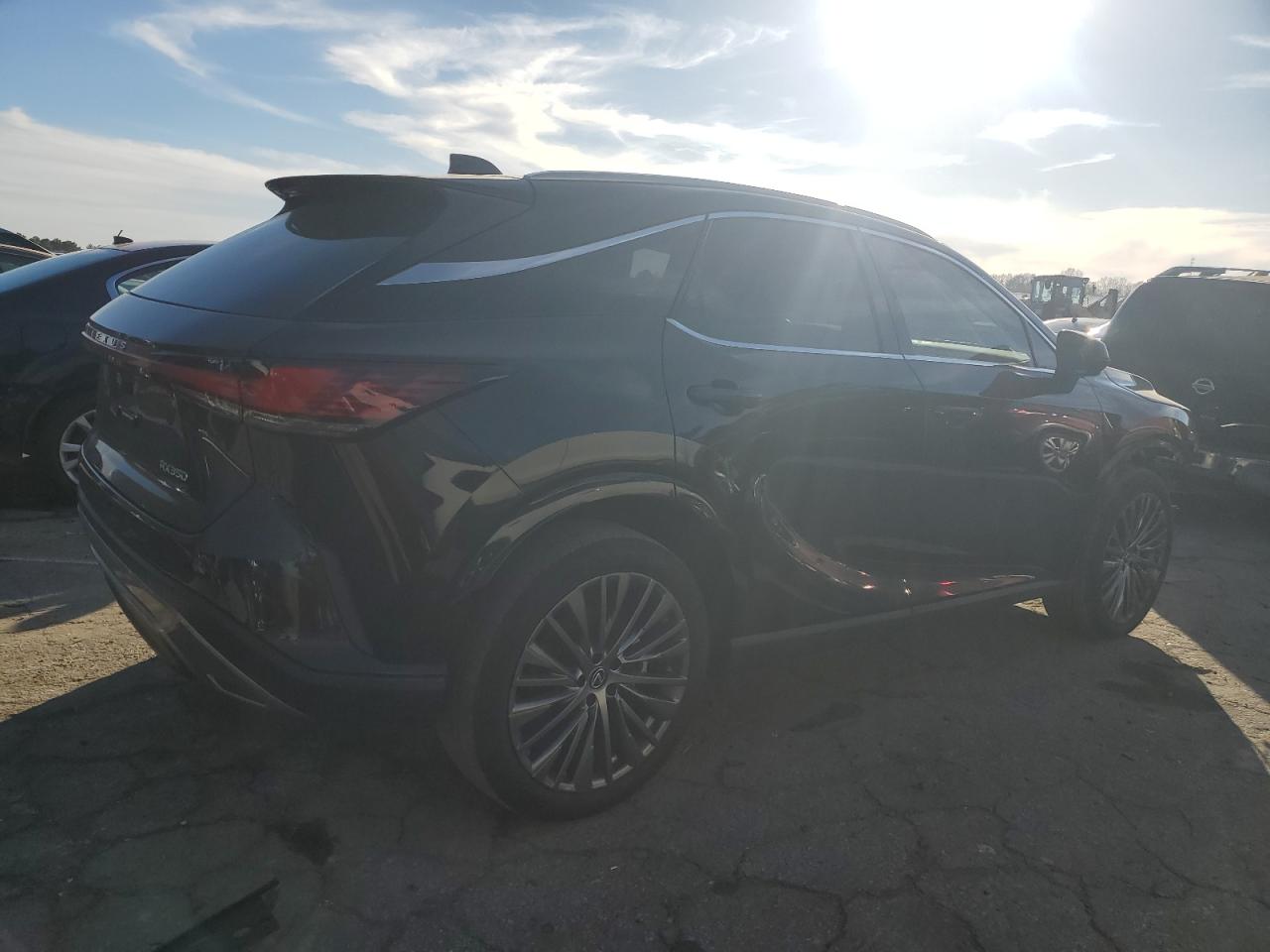 2024 Lexus RX - Image 3